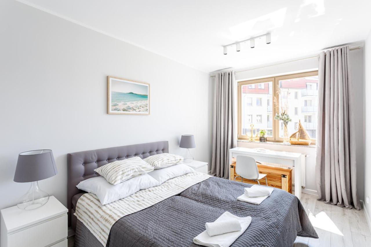 Apartament "Anna" - Kwartal Rozy Wiatrow, 15 Min Spacerem Od Plazy Swinoujscie Exterior photo
